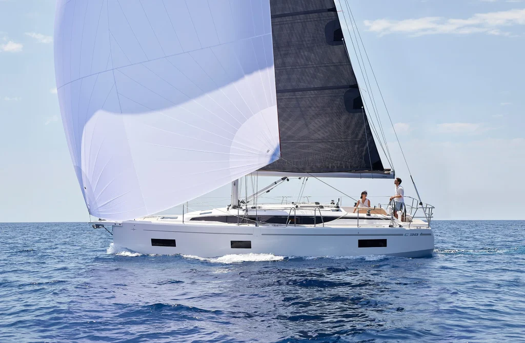 Bavaria C38