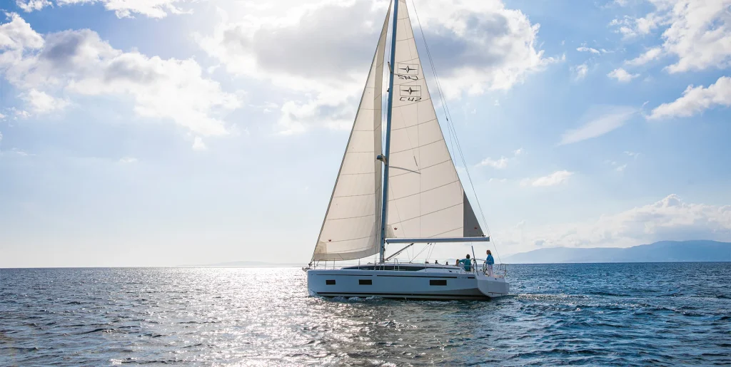 Bavaria C42 — photo 1