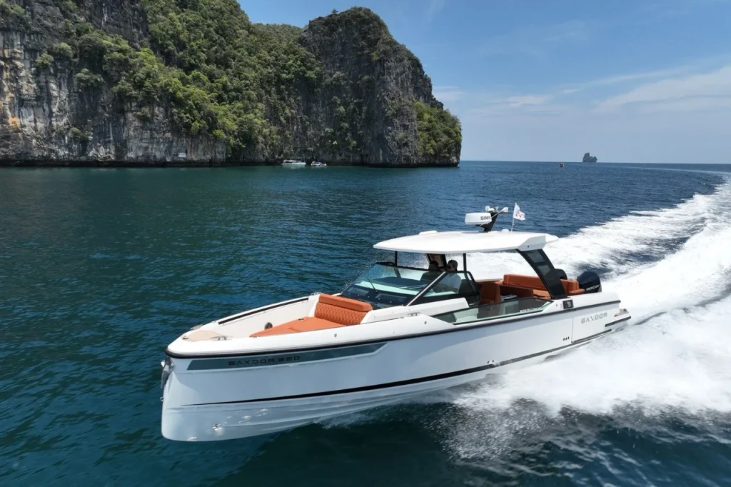 Saxdor 320 GTO — Power matched to the hull